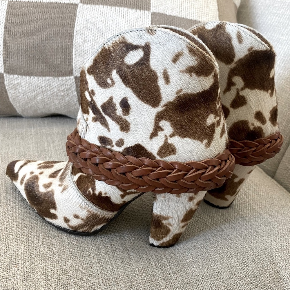 Golden Goose Michelle Cow Print Calf Hair Booties – Size 6 (36) - Picture 3 of 8